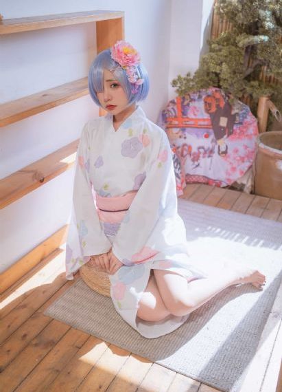 人妻丰满熟妇av无码多人区_4K电影完整版在线观看